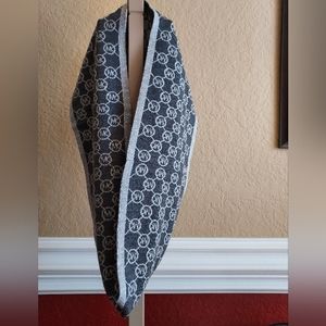 MICHAEL Michael Kors Lg Dark Gray Monogram Infinity Circle Scarf